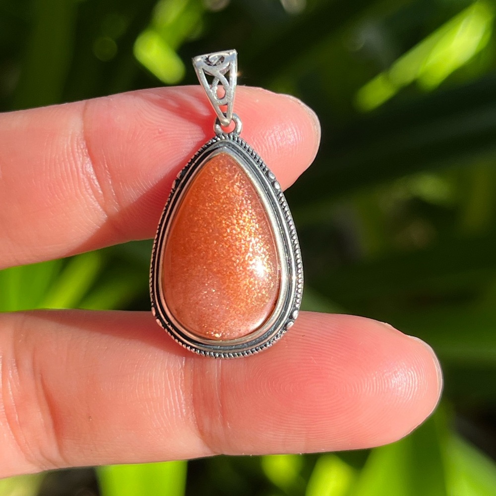 Sterling silver dainty natural sunstone pendant